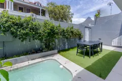 Sea Point Select in Sea Point – photo 1 thumbnail