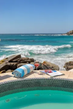 Ocean Blue Bungalow in Clifton – photo 26 thumbnail