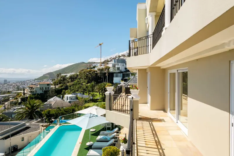 Villa Stanleon in Bantry Bay – photo 32