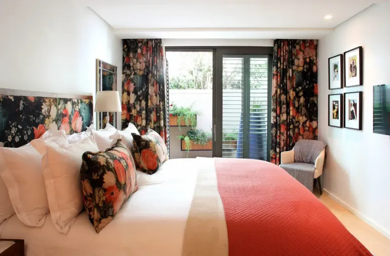 Ravine Villa in Bantry Bay – photo 18