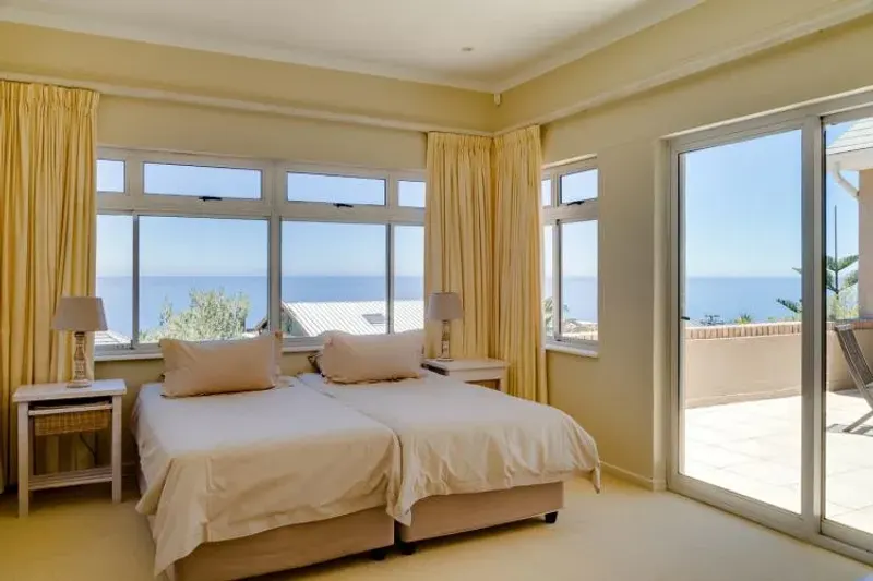 Villa Zara in Camps Bay – photo 3