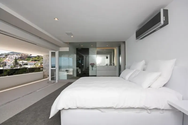 Victoria Rd Luxury Penthouse in Bakoven – photo 14