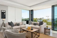Green Point Crown in Green Point – photo 12 thumbnail