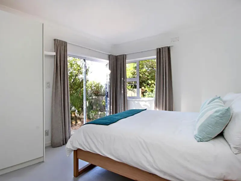 Clifton 4th Beach Bungalow in Clifton – photo 17