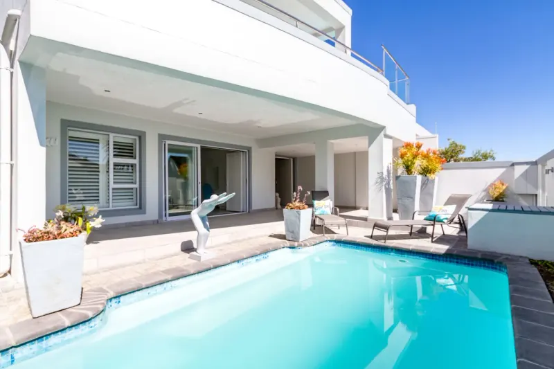 Villa Azzure in Camps Bay – photo 3