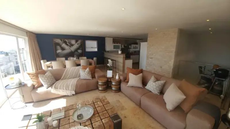 Daxon Views in Green Point – photo 1
