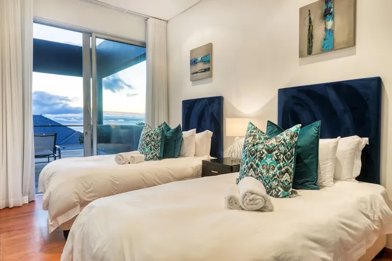 Strathmore House in Camps Bay – photo 30