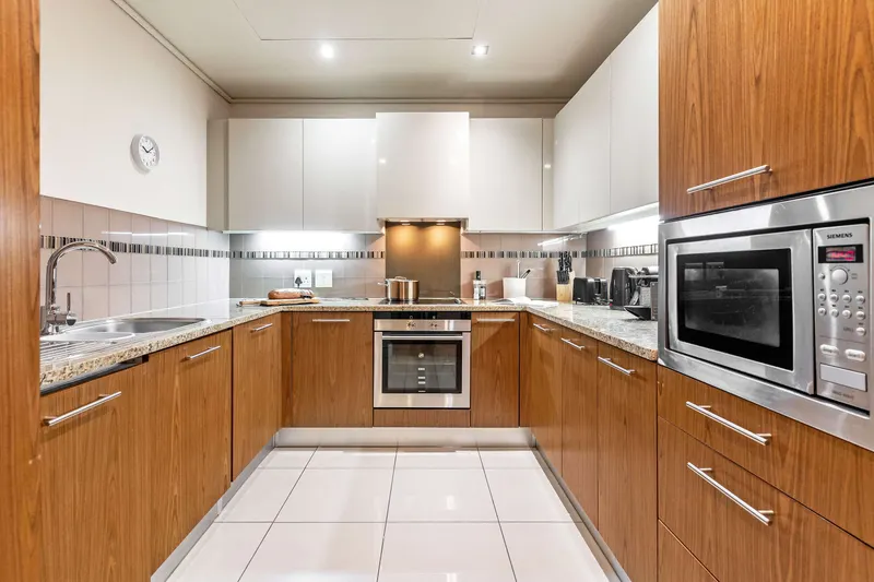 Cape Royale 203 in Green Point – photo 14