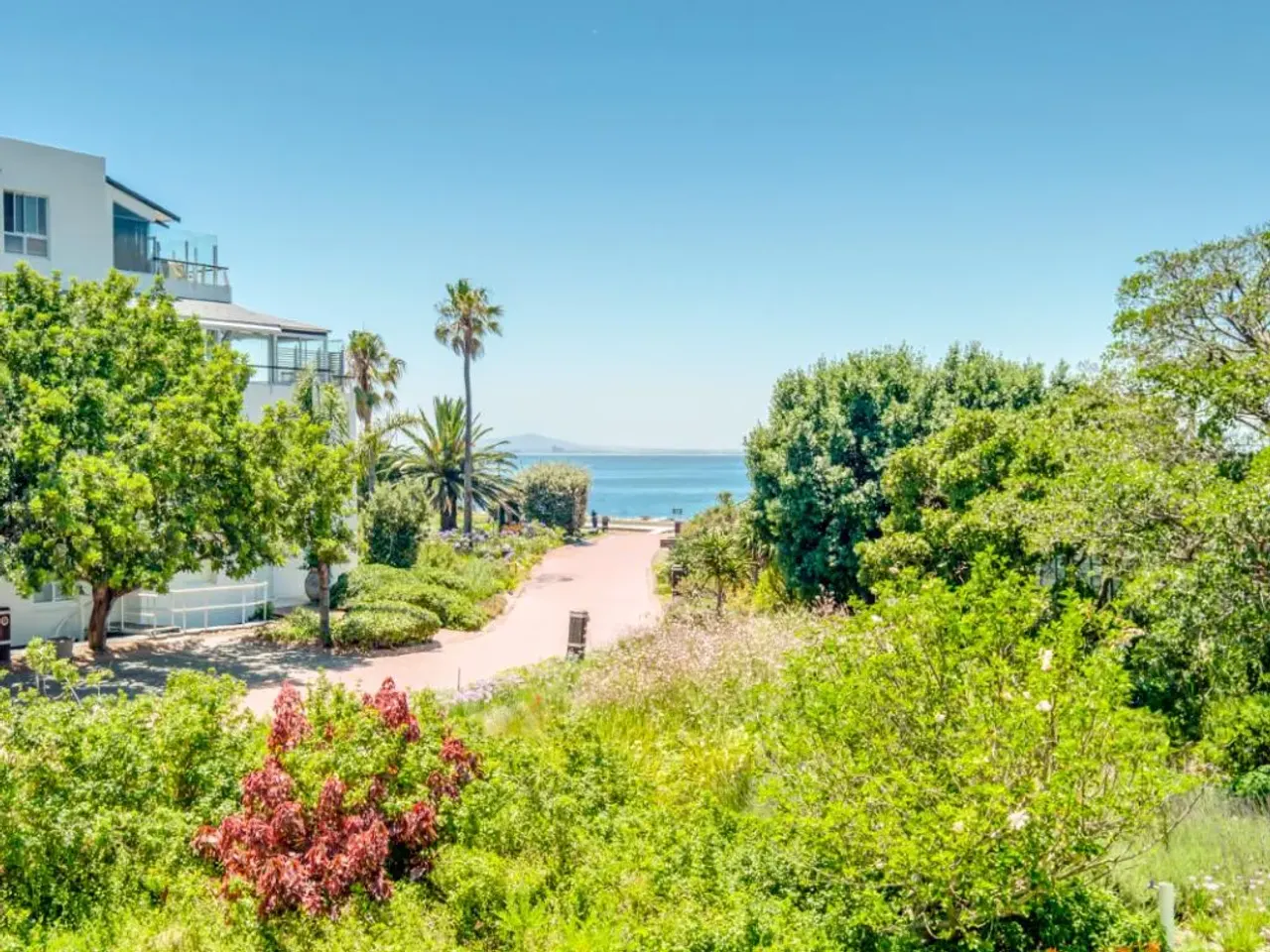 Amani Views in Mouille Point