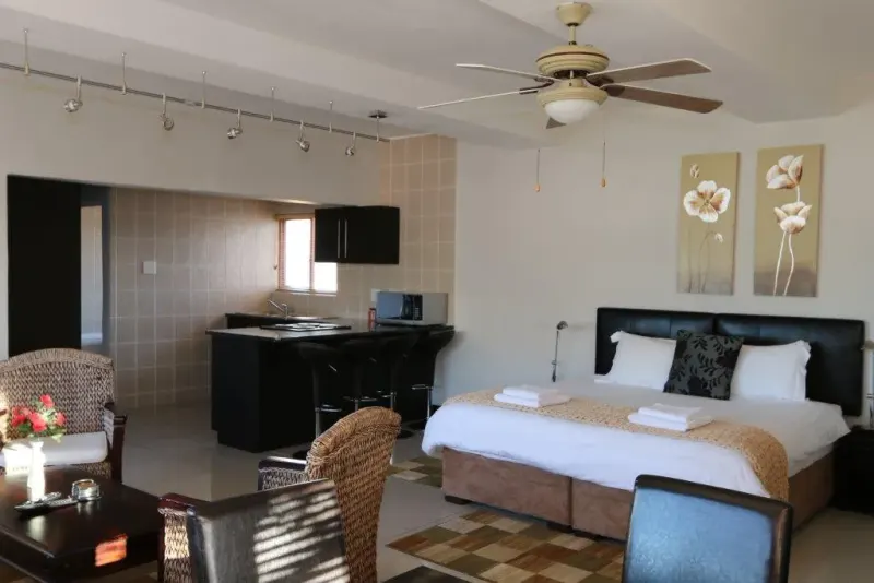 The Green Studio Apartment in Sea Point – photo 1