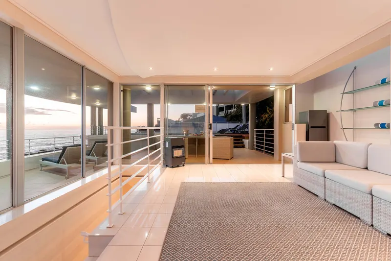 BALI SKYE PENT (CB019B) in Camps Bay – photo 26