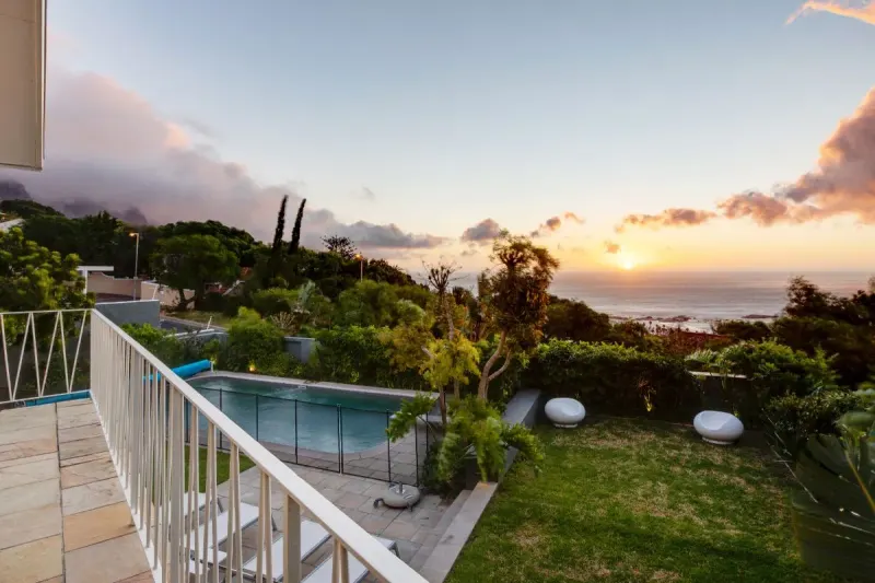 Eames Villa in Camps Bay – photo 4