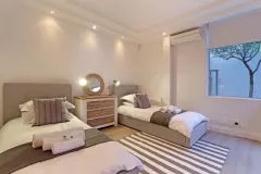 Geneva 49 Villa in Camps Bay – photo 7 thumbnail