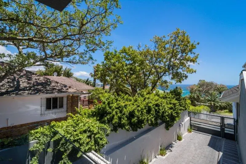 Villa Pascal in Camps Bay – photo 10