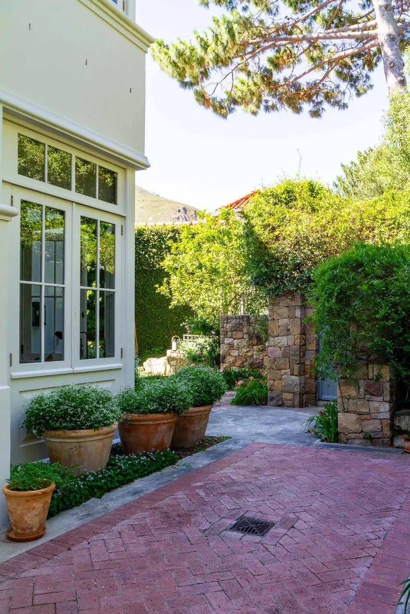 Villa Alamo  in Camps Bay – photo 27
