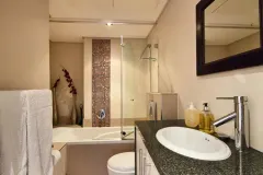 De Waterkant Apartment in De Waterkant – photo 8 thumbnail