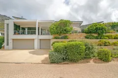 Villa Naude in Lakeside – photo 32 thumbnail
