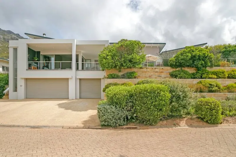 Villa Naude in Lakeside – photo 32