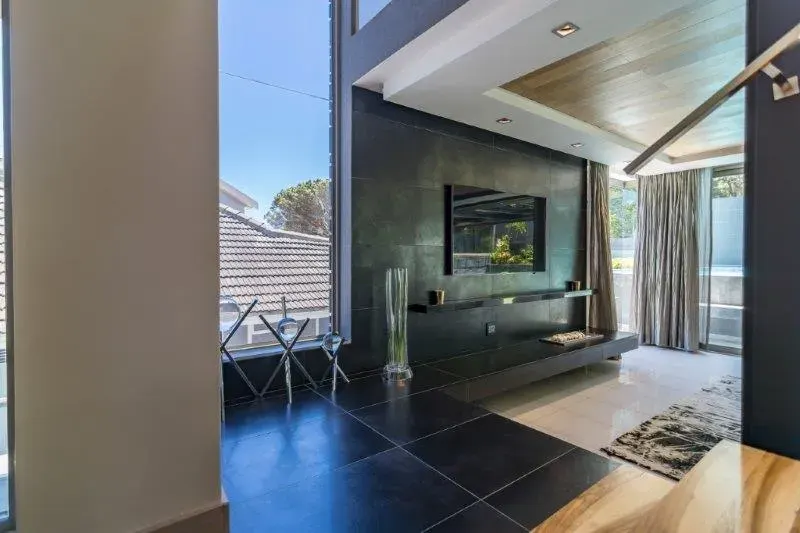 Villa Pascal in Camps Bay – photo 28