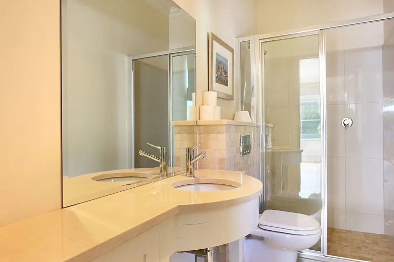 5 Star Constantia in Constantia Heights – photo 36