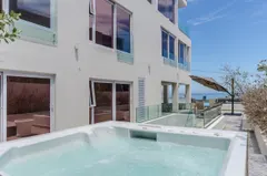 Casa Grace in Camps Bay – photo 14 thumbnail