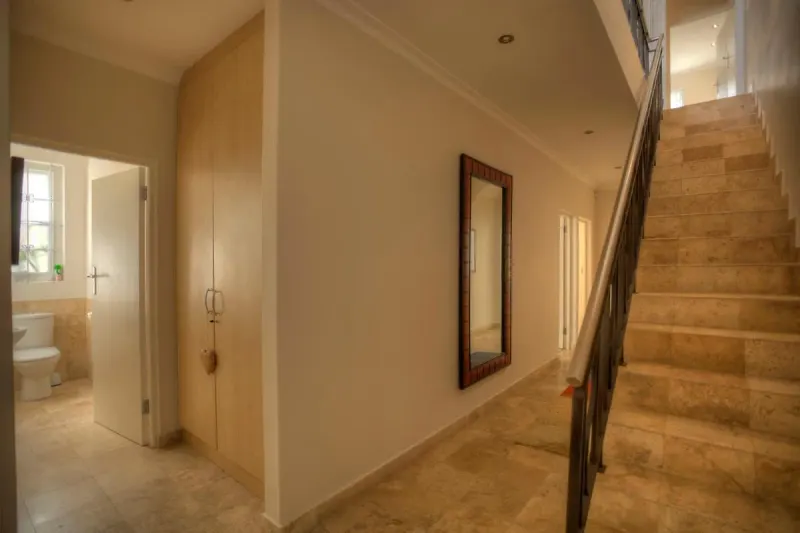 Berkley 7E in Camps Bay – photo 11