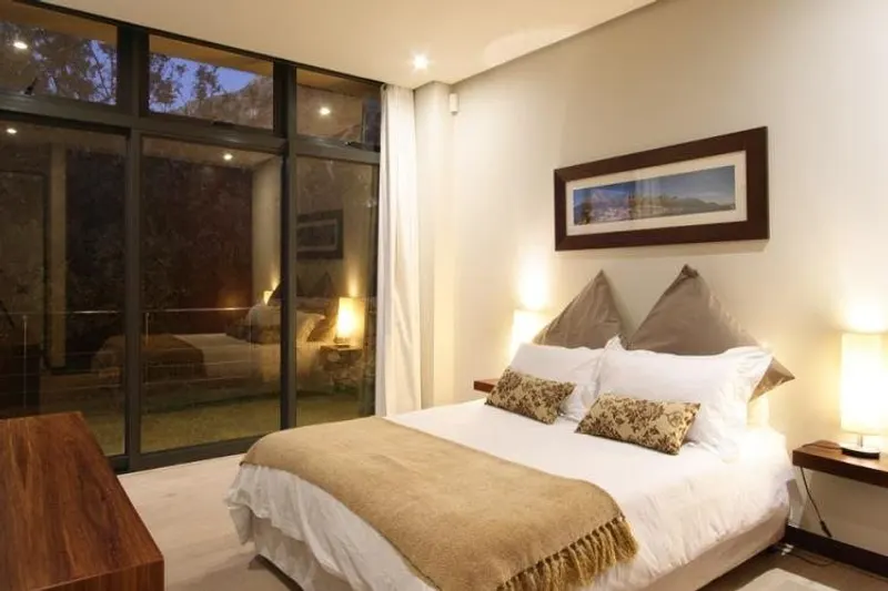 Glen Beach Villas 1 in Camps Bay – photo 20
