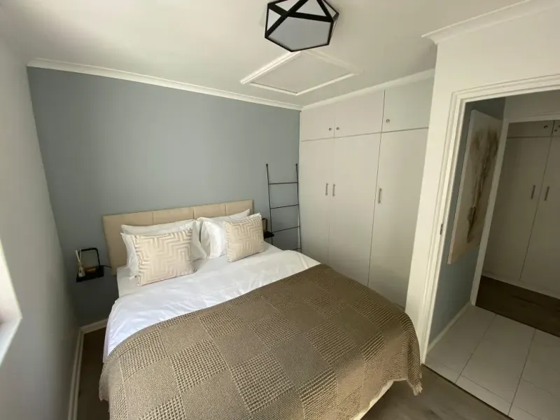 Sausalito Penthouse in Sea Point – photo 6