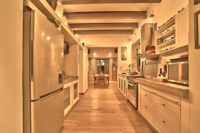 Villa Central Drive in Camps Bay – photo 9