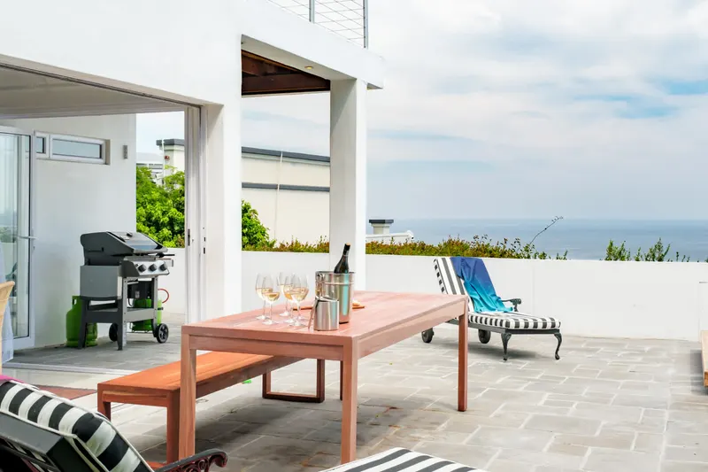 Sunset Sanctuary in Camps Bay – photo 22