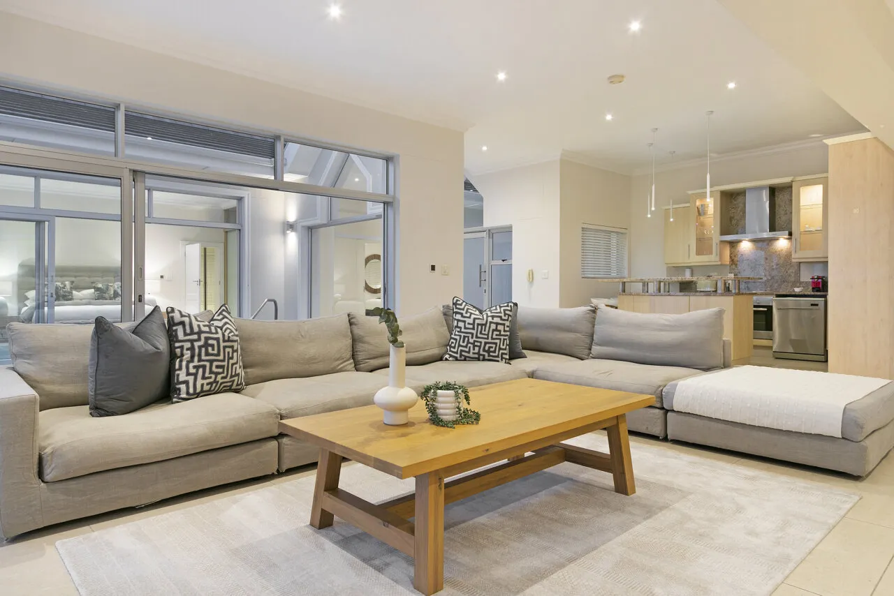 property_65fa08dc-7a7c-4874-a9a9-21877c697e4b_7
