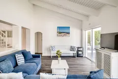 Villa Santorini in Hout Bay – photo 12 thumbnail