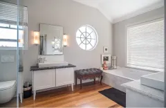 10 Avenue Fresnaye in Fresnaye – photo 13 thumbnail