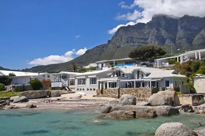 Bakoven Beach Villa in Camps Bay – photo 2