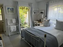 Constantia Valley Villa in Silverhurst – photo 1 thumbnail