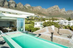 Atlantic Reflection in Camps Bay – photo 44 thumbnail