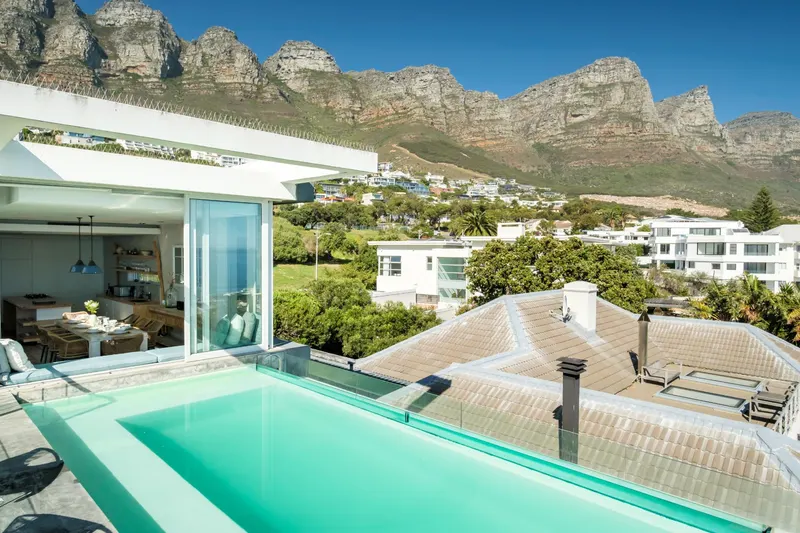 Atlantic Reflection in Camps Bay – photo 44