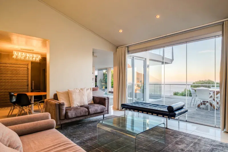 The Falcon in Camps Bay – photo 61