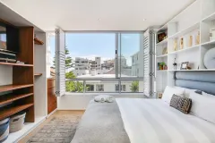 Seacliffe 307 in Bantry Bay – photo 9 thumbnail