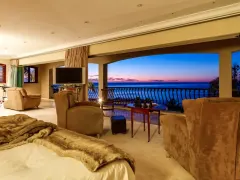 Villa Charmante in Bantry Bay – photo 24 thumbnail