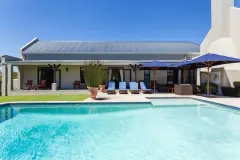 Constantia Luxury Home in Constantia – photo 28 thumbnail