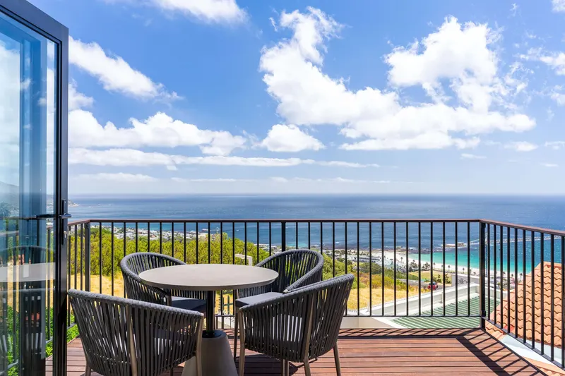 Camps Bay Nest in Camps Bay – photo 1