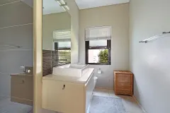 Constantia Modern Villa in Constantia – photo 9 thumbnail