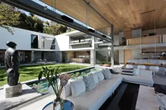 Villa Bantry in Bantry Bay – photo 4 thumbnail
