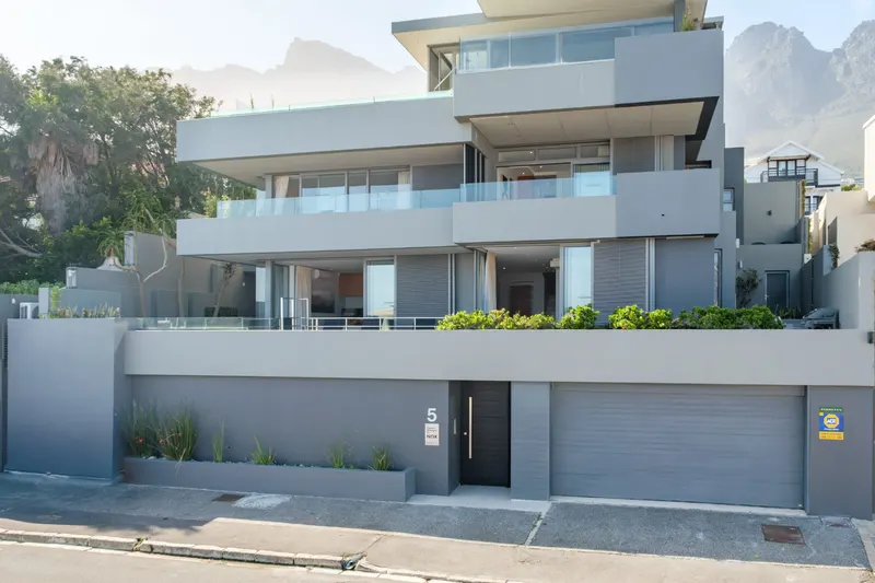 Blue Ocean Residence in Camps Bay – photo 2