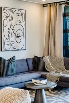 Bantry Suite (101) in Bantry Bay – photo 6 thumbnail