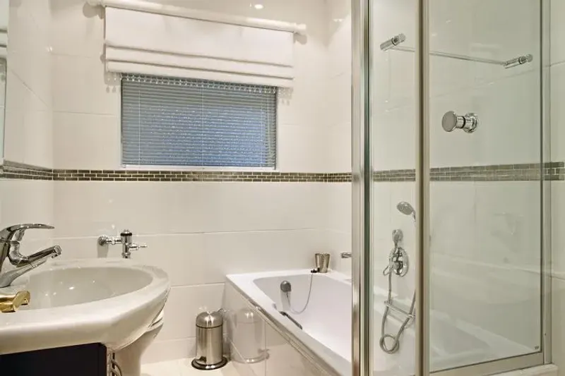 Bantry Views Apartment in Sea Point – photo 5