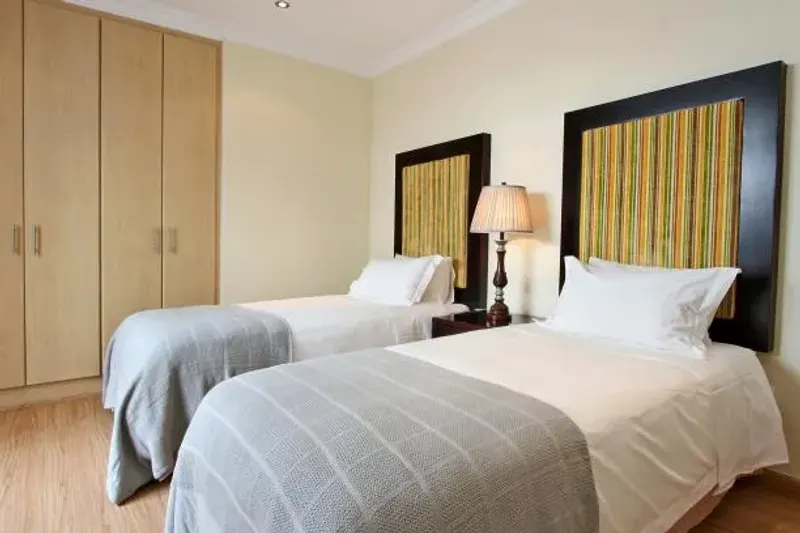 Strathmore Views in Camps Bay – photo 19