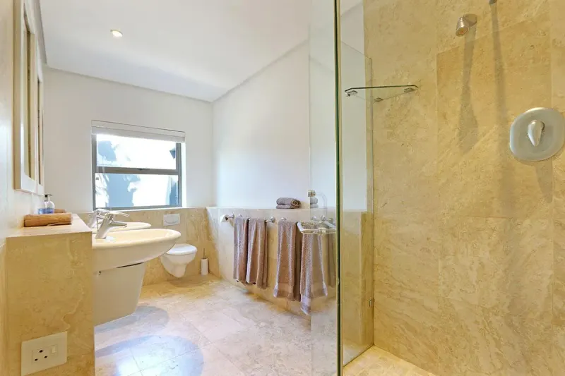 Valtameri Villa in Camps Bay – photo 11