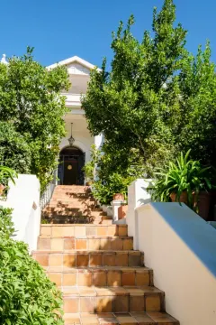 Belmont Manor in Oranjezicht – photo 18 thumbnail